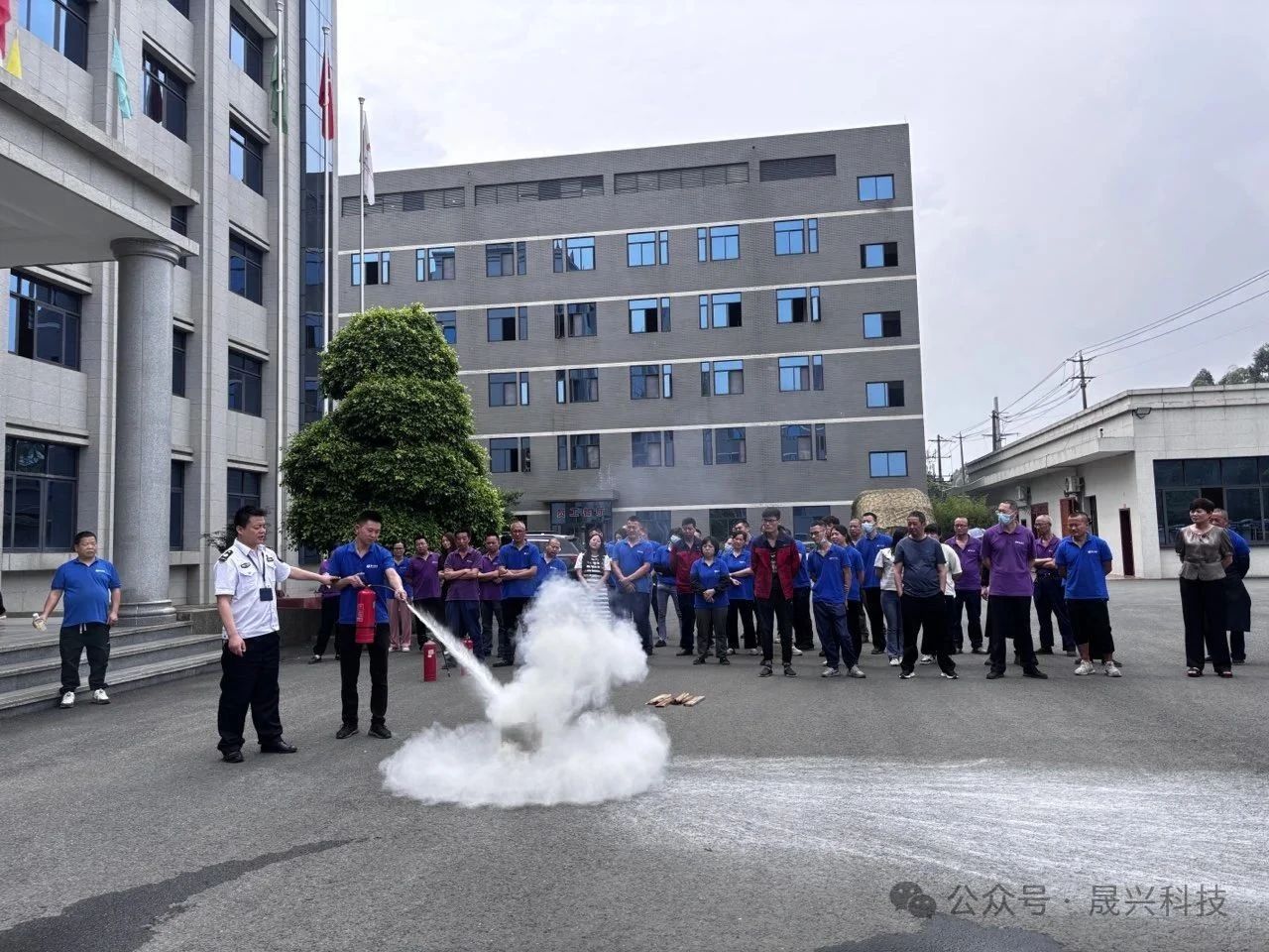 ����װ��